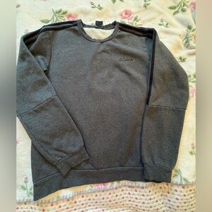 Adidas Essentials Fleece 3-Stripes Sweatshirt- crewneck pullover-Size Medium